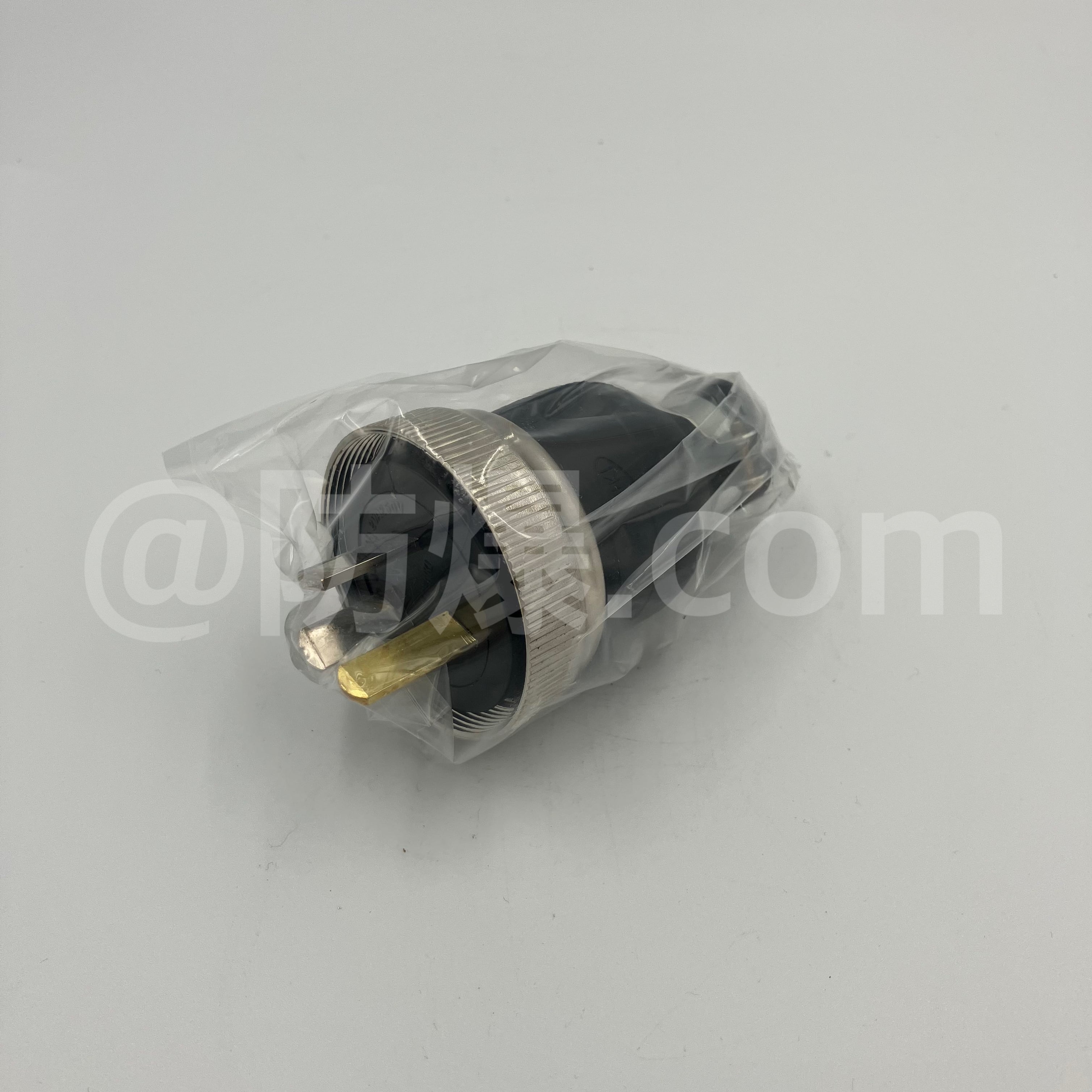 森式防水型プラグ 5943 | 防爆.com(㈱日東電気商会)