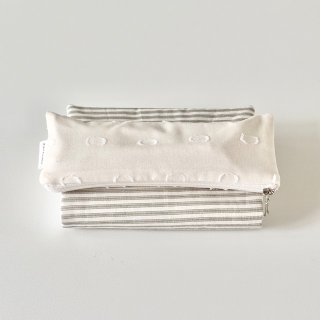 ★予約 papeterie.atelier 〔pencil case -puffy dot-〕