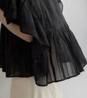 ゆったりサイズフリル袖半袖シャツ