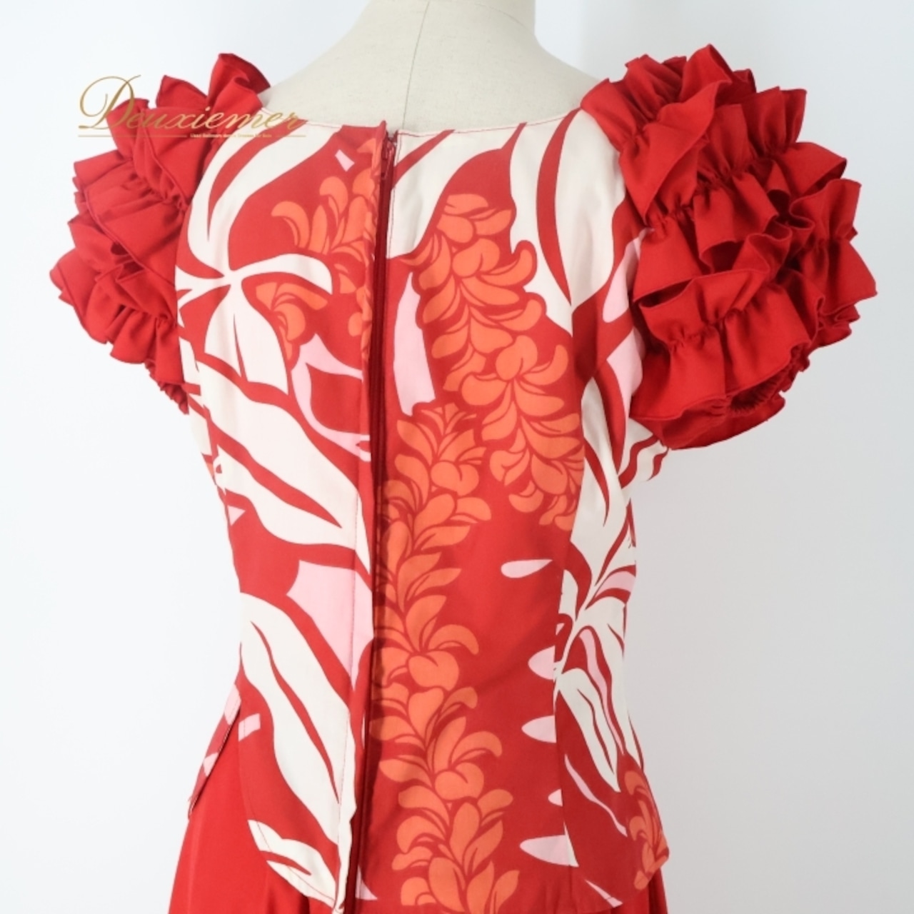 フラダンス 衣装 ワンピース ドレス レッド系 アビバーレ ハワイアンプリント アロハ Avivare フラ ダンス レッスン 練習 フリル袖 花柄 ハワイアン ホワイト系 ピンク系 赤 白 ピンク 華やか 鮮やか かわいい おしゃれ フェミニン かわいらしい カジュアル フラスタイル 南国風 レディース