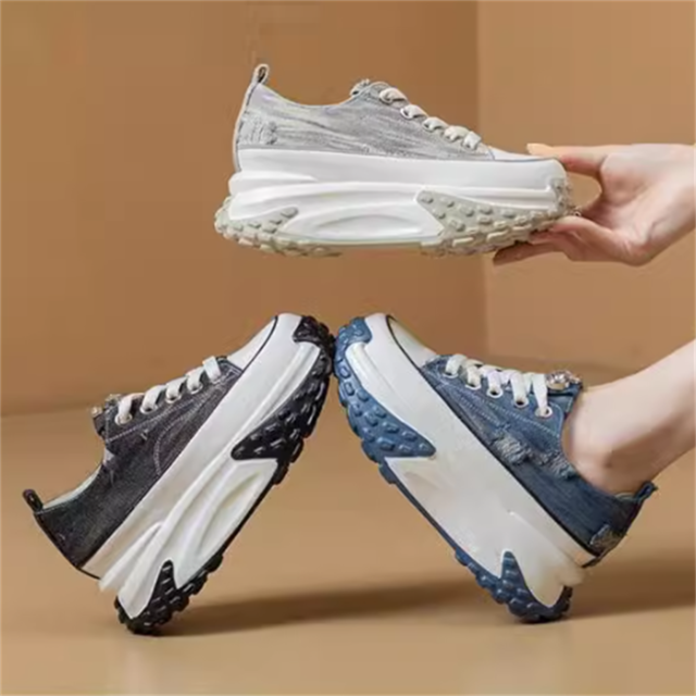 【送料無料】 サンダル 3色 靴 シューズ 厚底 編み上げ レースアップ 靴ひも バイカラー 可愛い 大人可愛い きれいめ シンプル カジュアル シック コンサバ 華やか おしゃれ こなれ感 高見え 無地 春 秋 オールシーズン シーズンレス レディース 女性用 ママ 20代 30代 40代 通勤 デート お出かけ 女子会 お呼ばれ 休日 お茶会 授業参観 デイリーユース 普段使い ファッション アーモンドトゥ コーデ スタイル 楽ちん 歩きやすい 定番 プチプラ