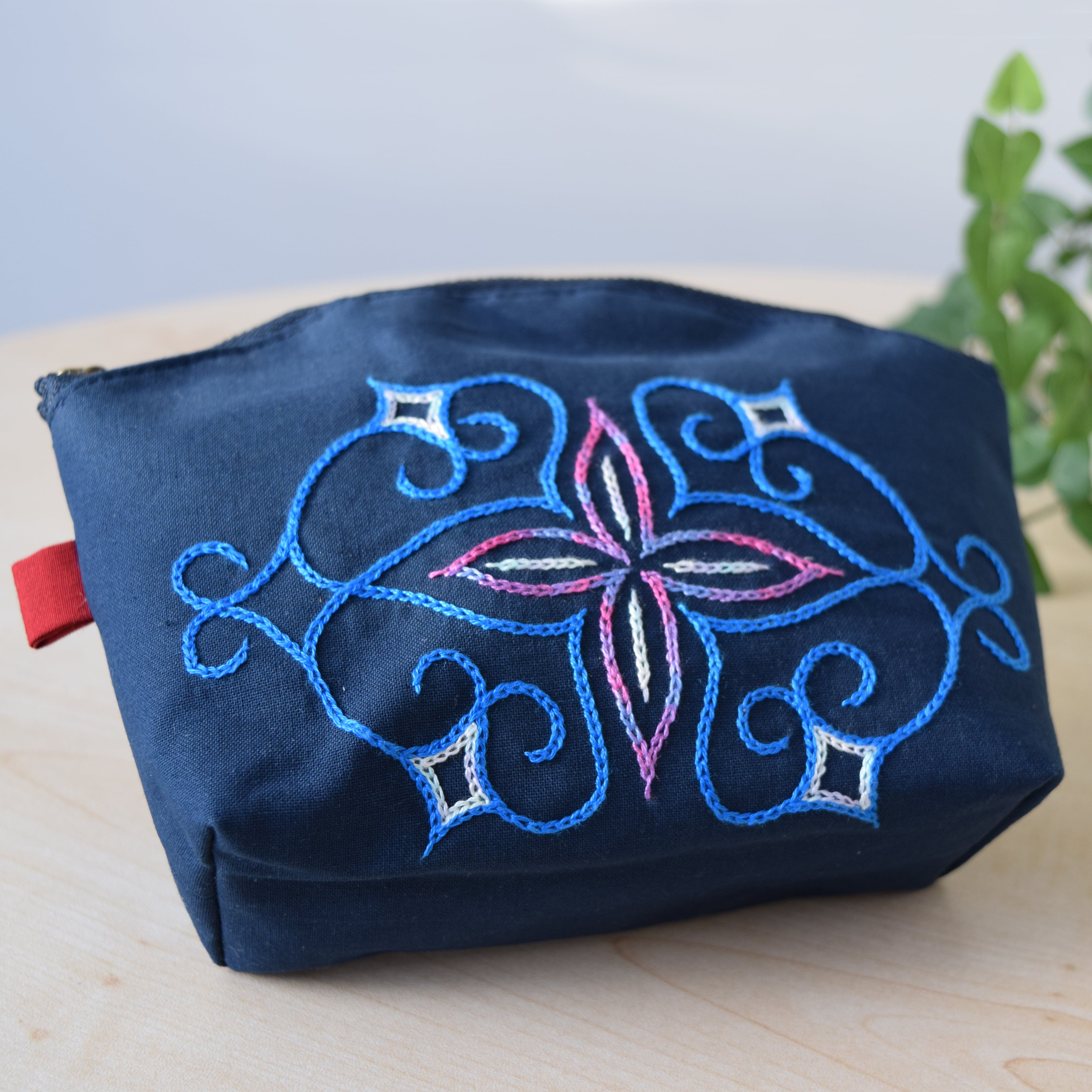 ポーチ(大) pouch(L) 【さっぽろアイヌクラフト】 | Sapporo Ainu Crafts