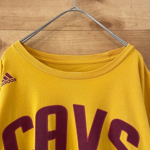 【adidas】NBA  クリーブランド・キャバリアーズ Tシャツ XL CAVS バスケ ロゴ ナンバリング アディダス us古着 アメリカ古着