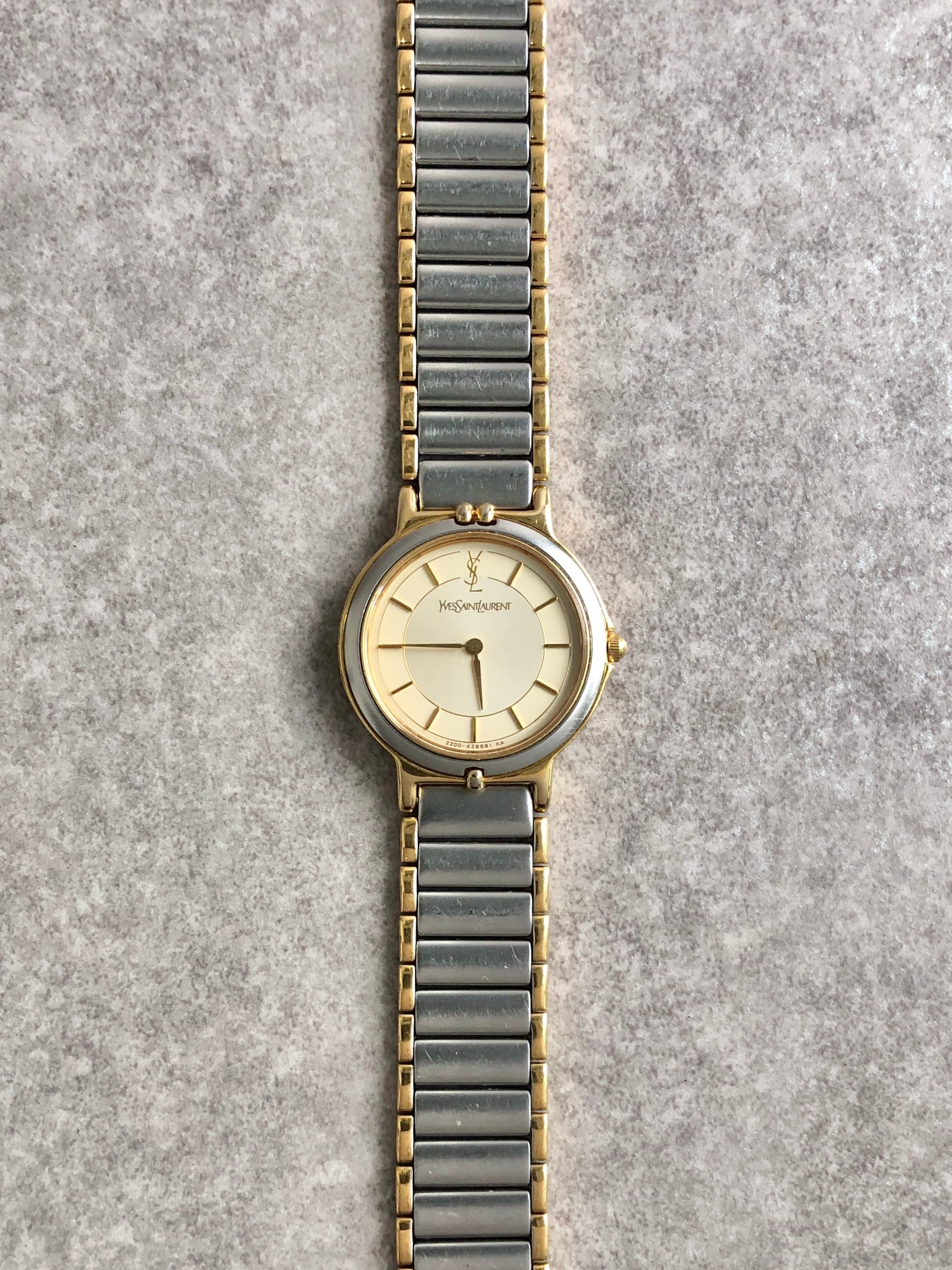 Yves Saint Laurent イヴ・サンローラン 腕時計 シルバー ゴールド