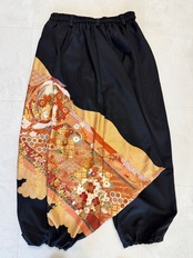 Black pants 674