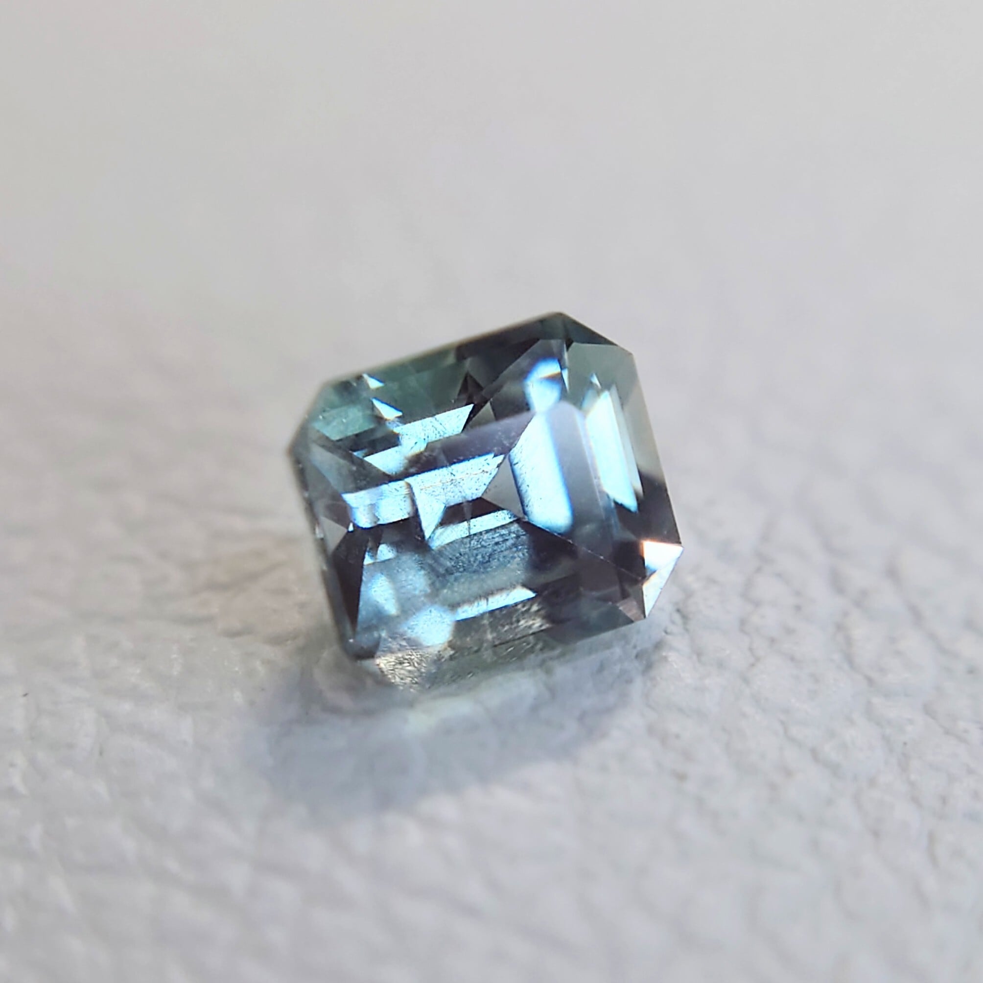 Alexandrite様用 極希少 Alexandrite 0.30ct Russia GIA ルース☆ | wisteria777