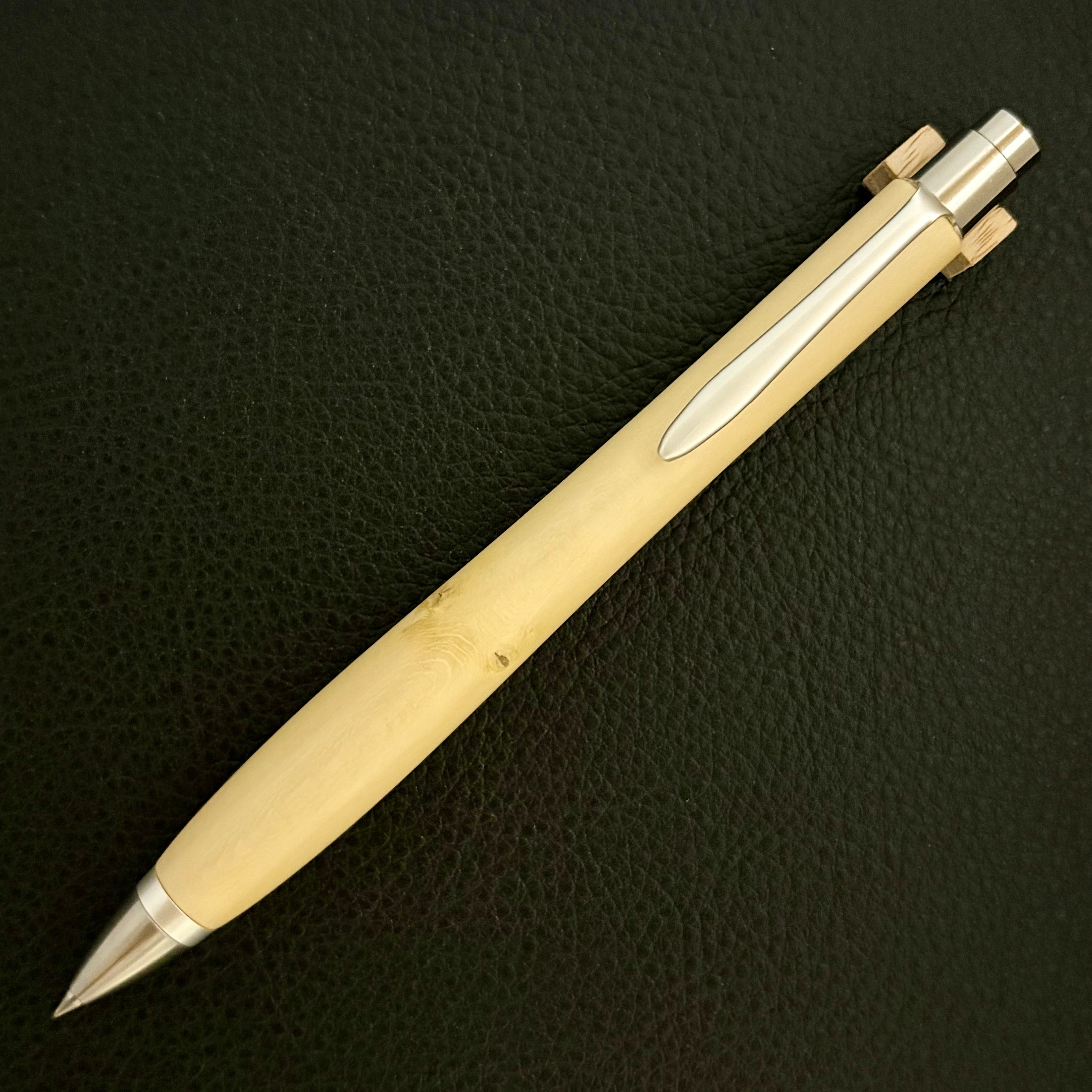 匠衆・朱椿粋