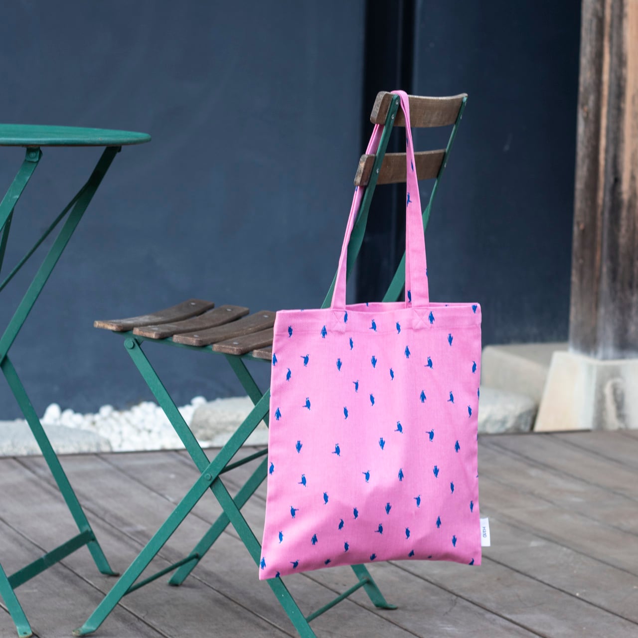 トートバッグ 【ペンギン】ブランド 日本製 ユニセックス 男女兼用 A4