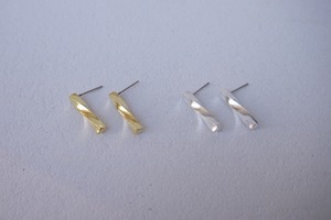 〈Brass/Silver925〉tectangle Ⅰ pierce
