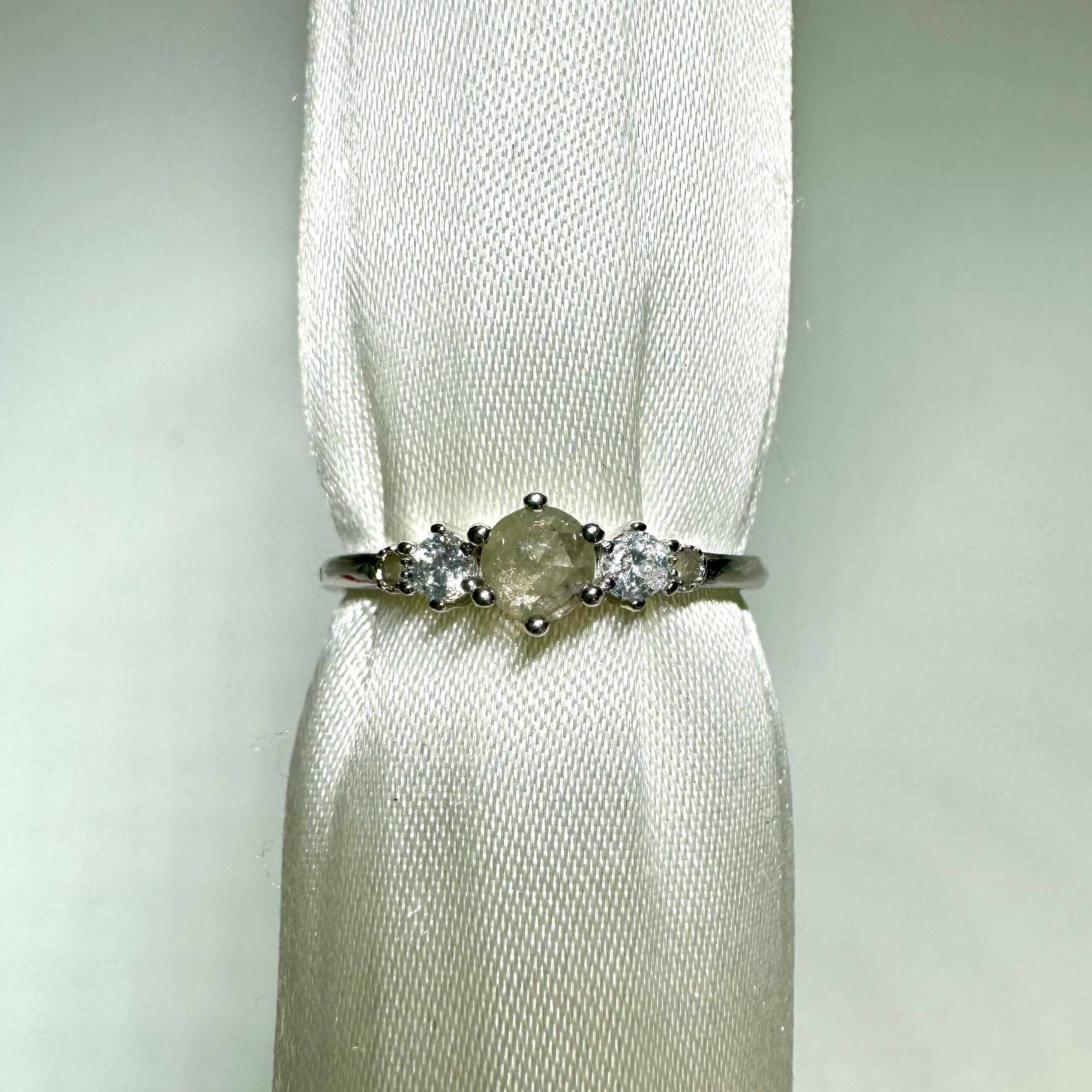 プラいちRing♦︎ローズカットダイヤ ♦︎