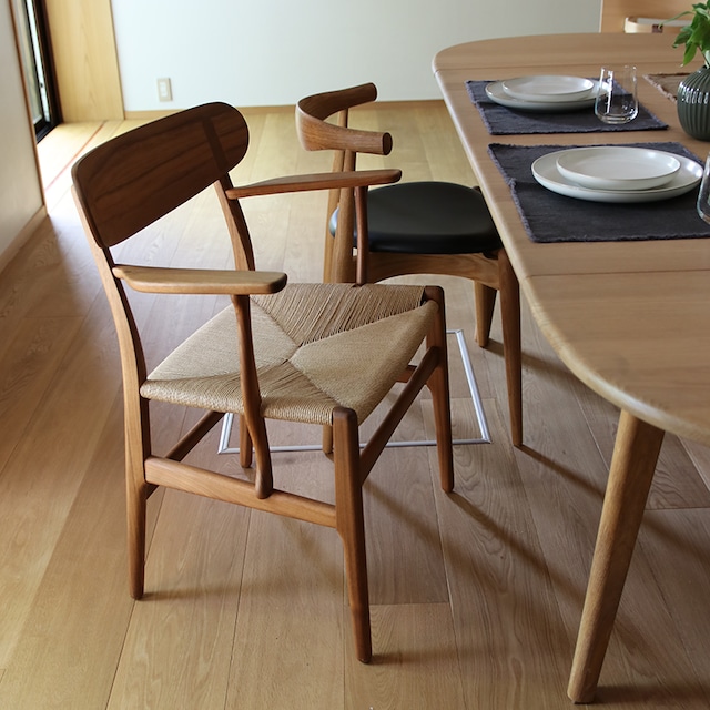 【CH26】ウォルナット／オイル仕上げ／CARL HANSEN & SON／ダイニングチェア／座面ペーパーコード／北欧家具