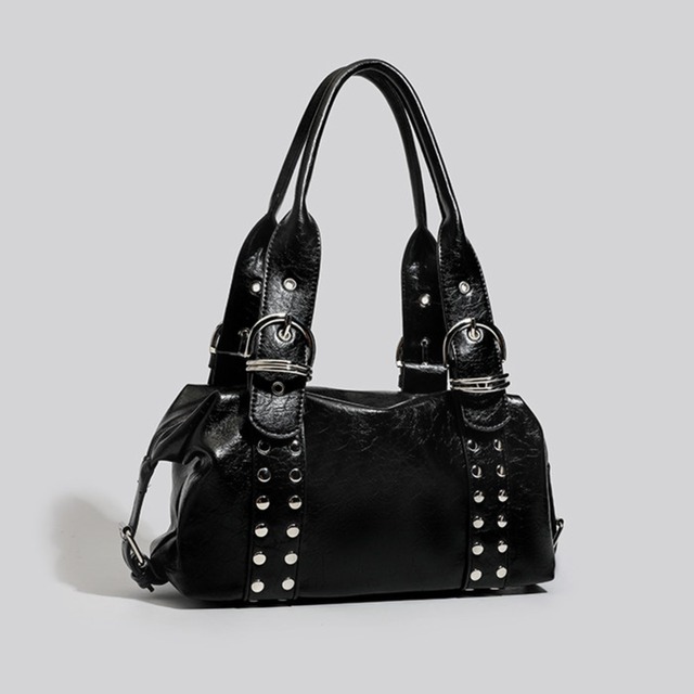 buckle-style studded shoulder bag la3086