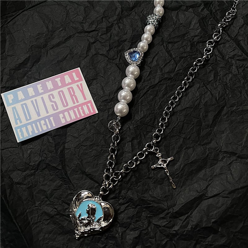 送料無料】KOREA スタンダードパールクロスブルーネックレス