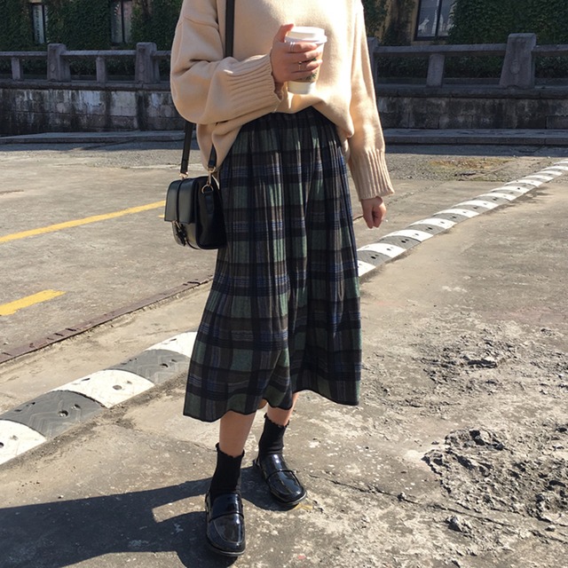 【送料無料】 2色 チェックスカート プリーツスカート レディース スカート ボトムス 秋 冬 おしゃれ プリーツ チェック柄 ラフ こなれ感 グリーン ブラウン ミモレ丈 カジュアル シック 10代 20代 30代 レトロ 大人可愛い ゆったり 楽ちん 膝下 スカート コーデ 韓国 レディース ファッション db1133