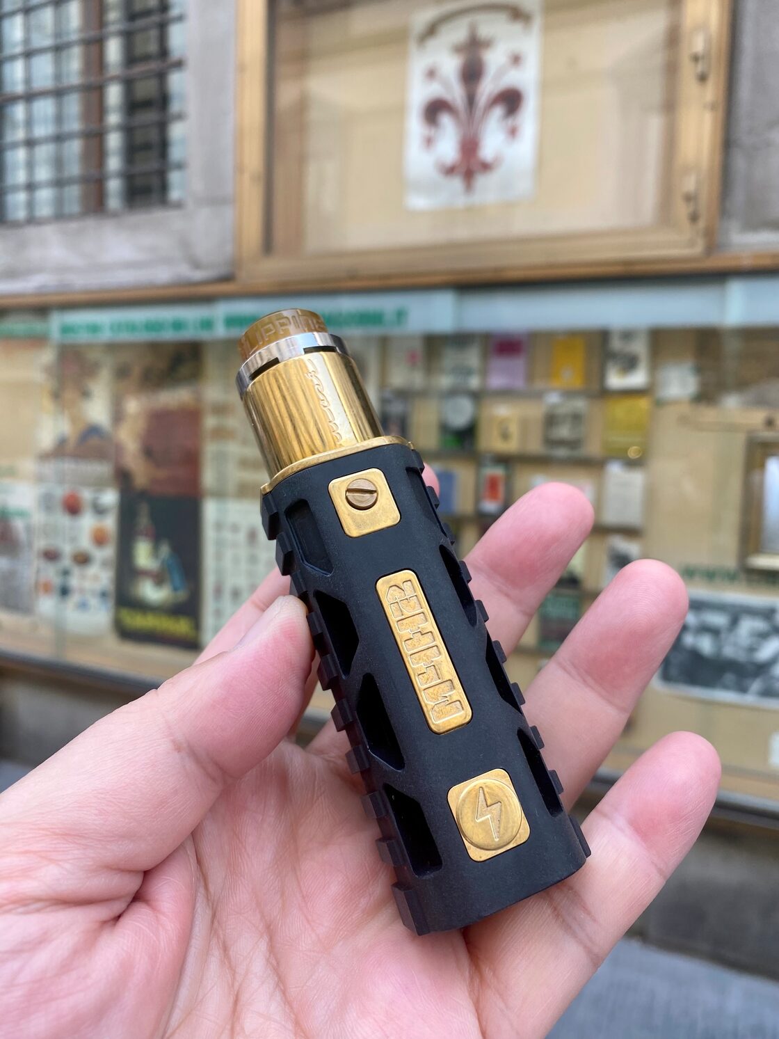 MCM MODS M4H2 MOD 21700 フィリピン VAPE | Pay ID