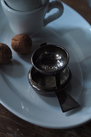 アール・デコなティーストレーナー-vintage tea strainer