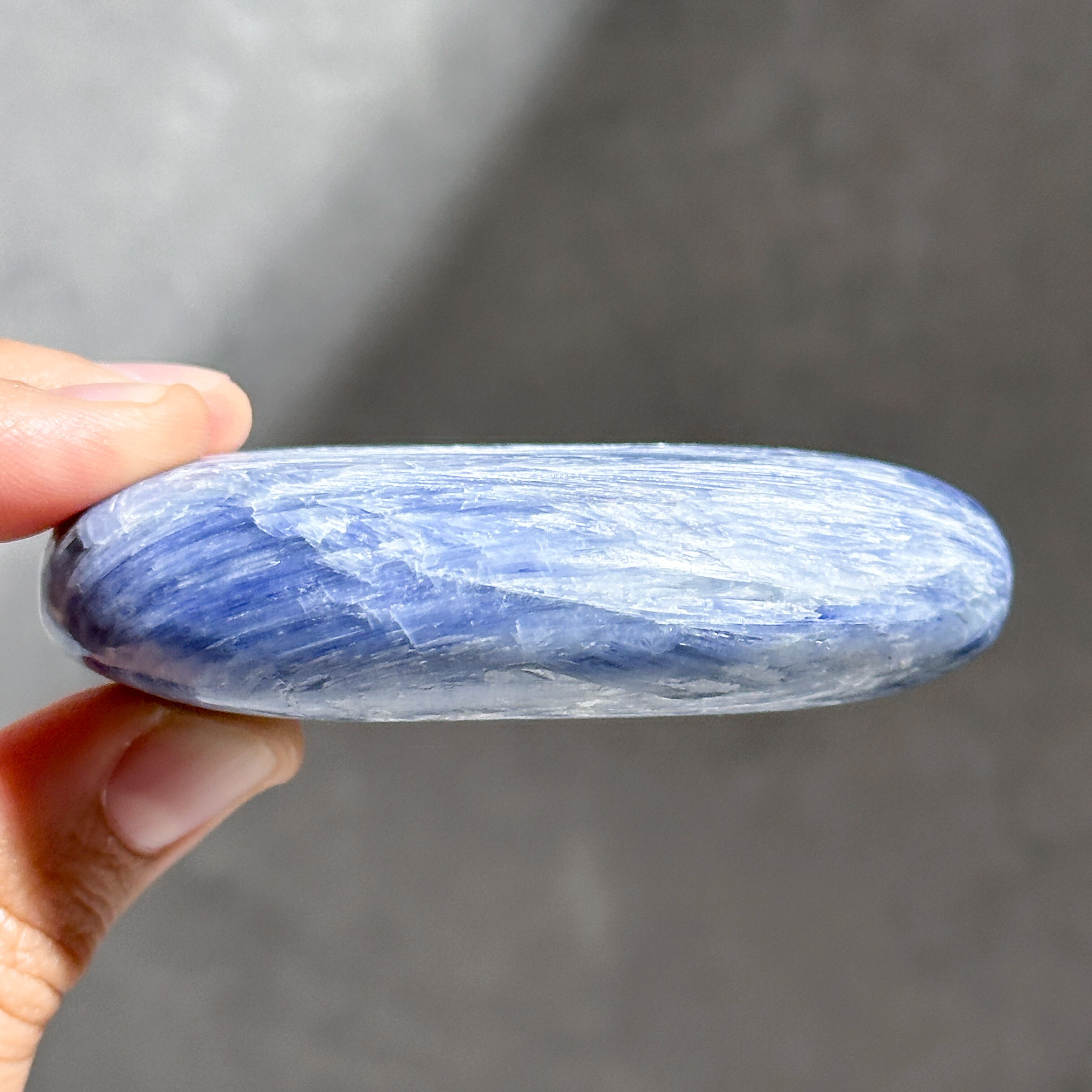カイヤナイト パーム07◇ Kyanite ◇天然石・鉱物・パワーストーン