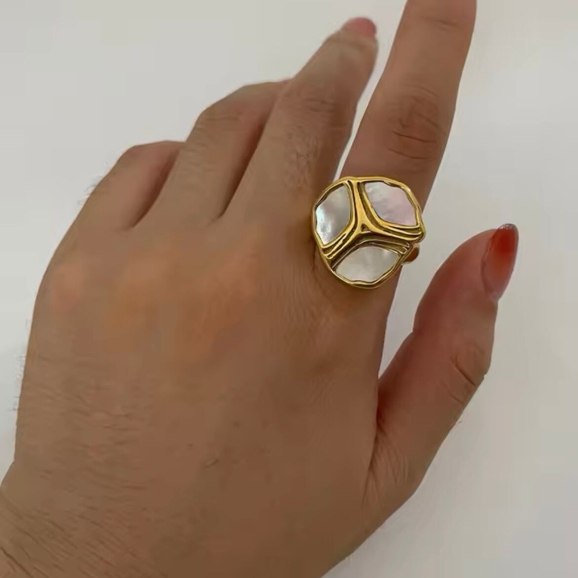 金アレ対応 シェルデザインリング(0737)