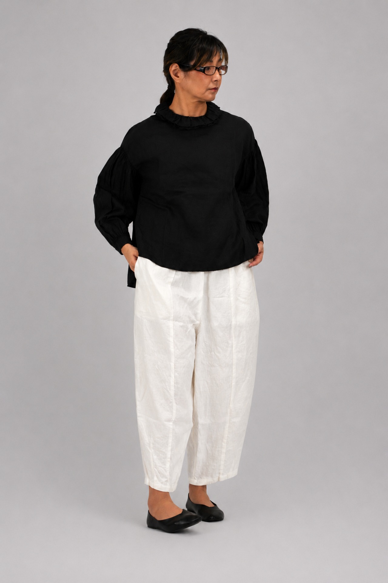 【Gauze#】DOUBLE FRILL SCALLOPED COLLAR BLOUSE / FADE BLACK（G988）