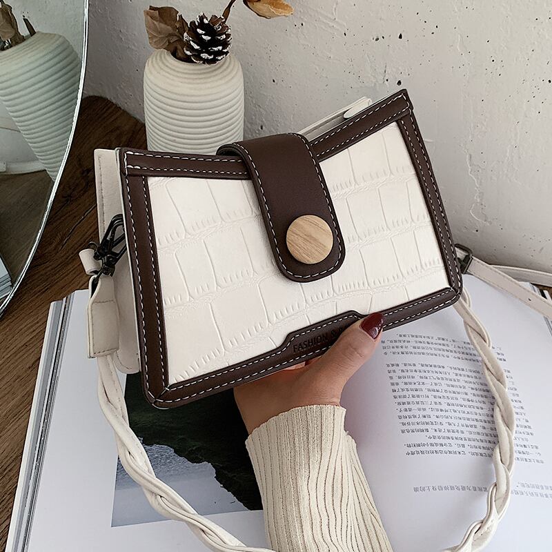 センススモールバッグメス2020新しいトレンディなファッションネットレッドポータブルスモールスクエアバッグカジュアルオールマッチシングルショルダー脇の下バッグ Tiancai_Wing_Bag14419597851