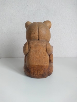 木彫りのクマ　