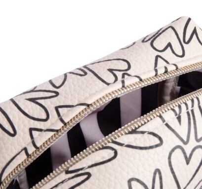 MONO HEARTS MINI CUBE COSMETIC BAG_PMC114