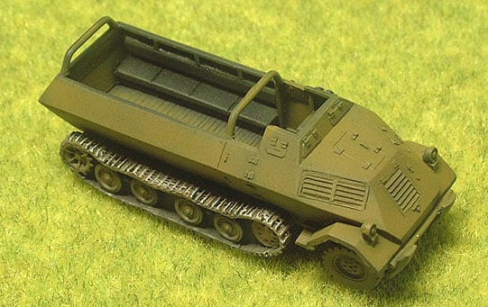 JP-0471 一式半装軌装甲兵車（後輪駆動型） Type 1 Half-Tracked APC
