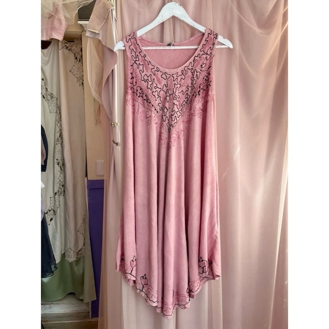 embroidery dress