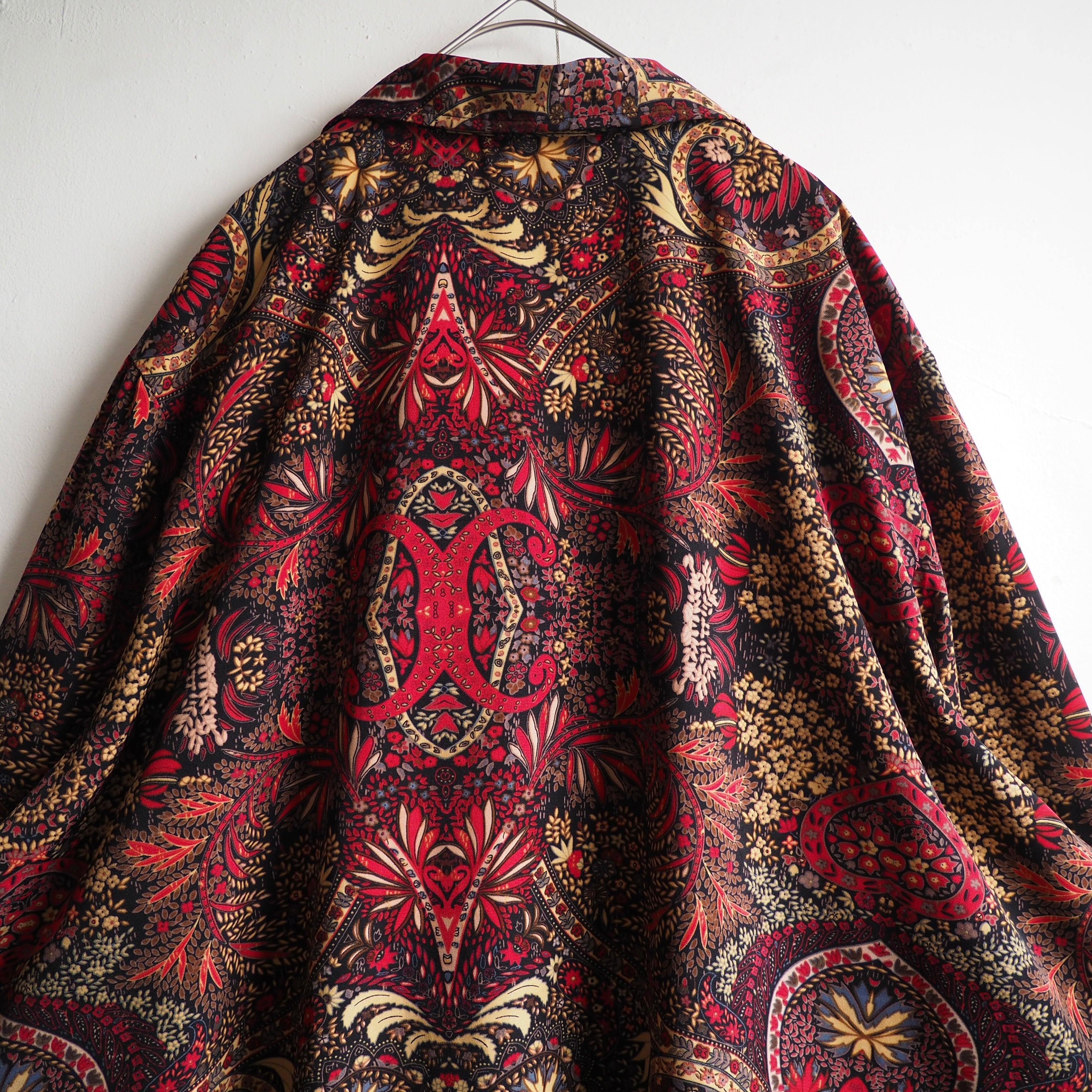 1990s Dark ethnic tribal art pattern Design vintage Drape loose shirt