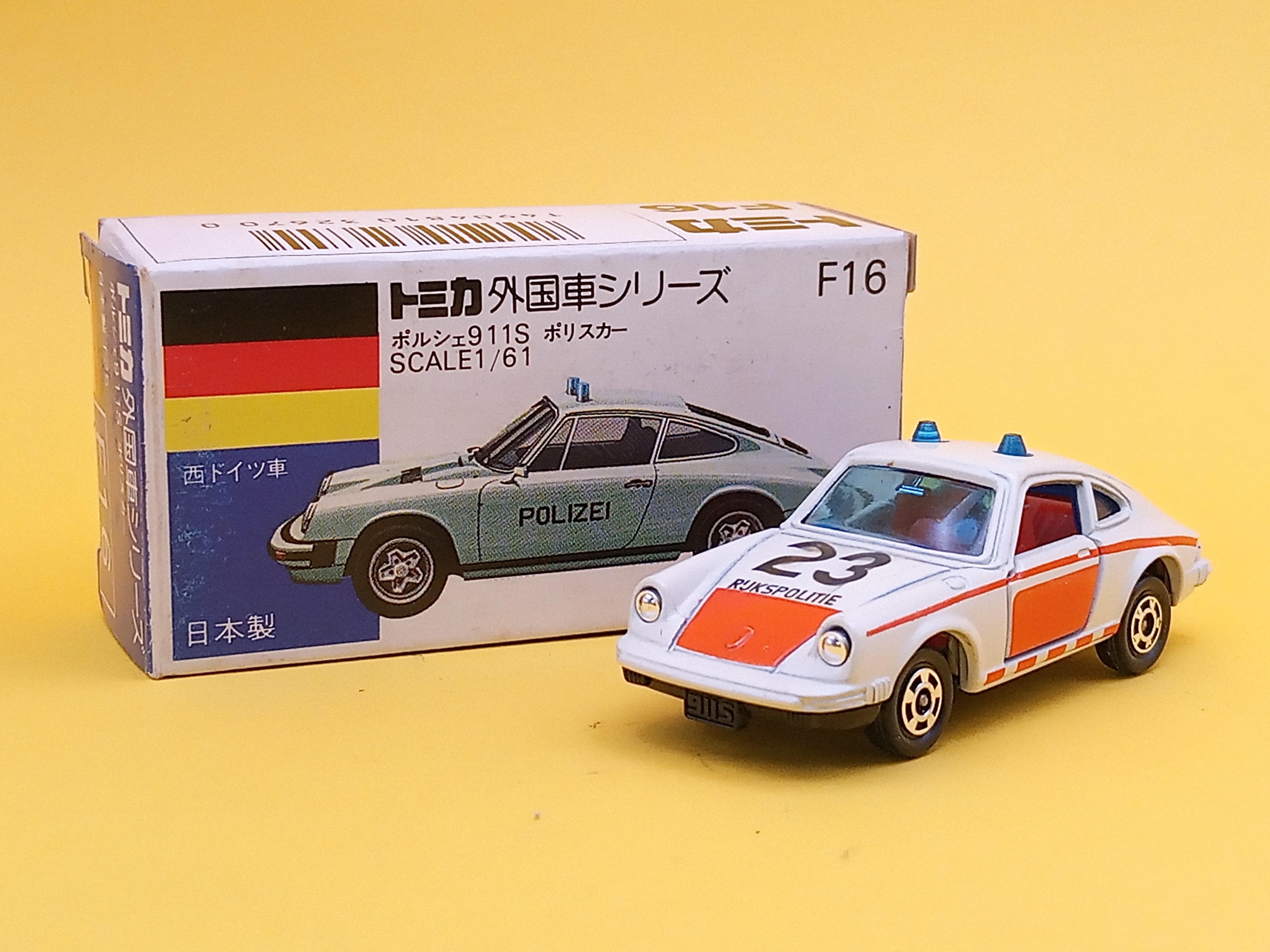 ミニカー 1/18 １９７２ ポルシェ ９１１ ジャーマン・ポリスカー