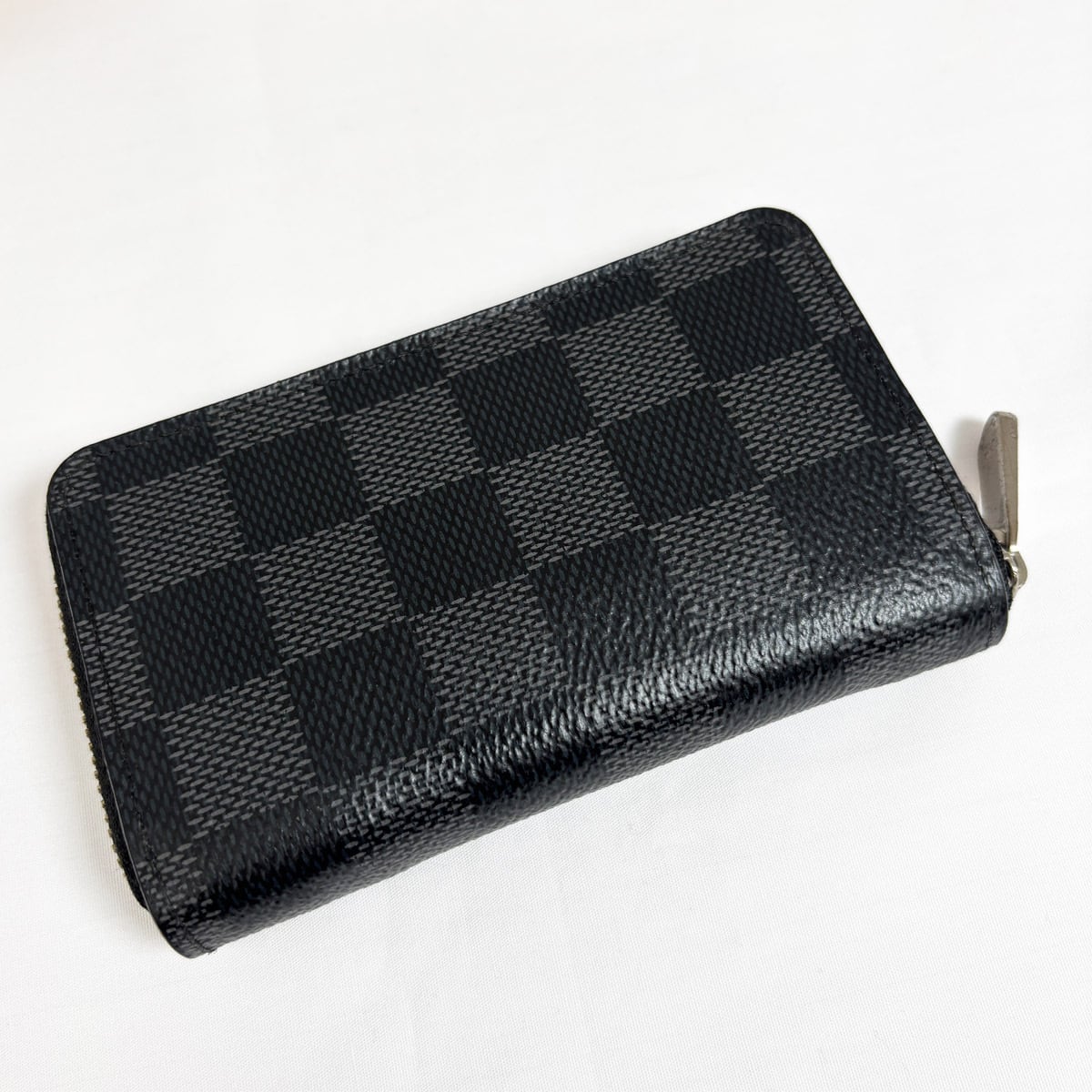 LOUIS VUITTON ルイ・ヴィトン ダミエ・グラフィット ジッピー コイン