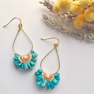 Turquoise moroccan drops