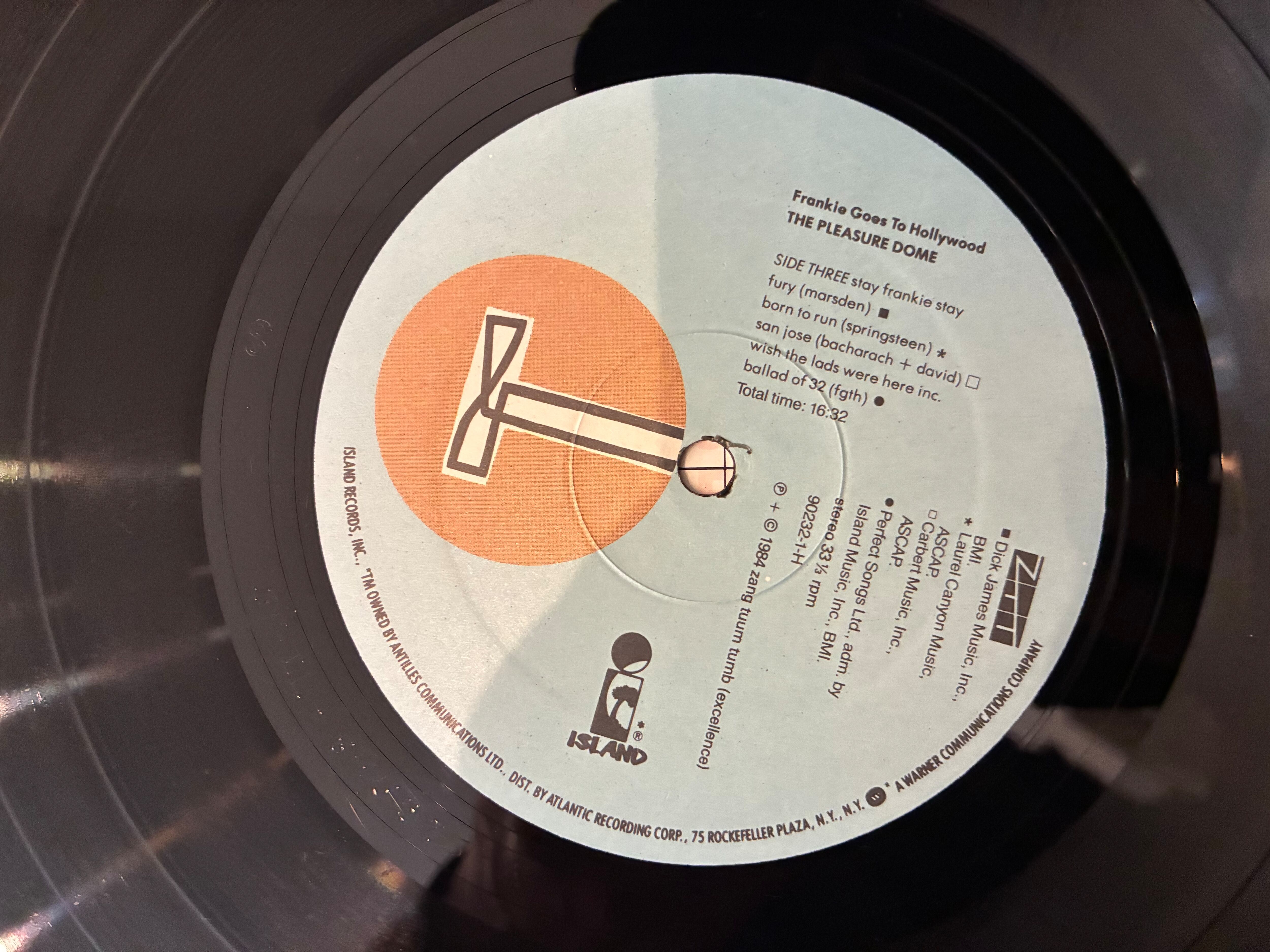 FRANKIE GOES TO HOLLYWOOD / WELCOME TO THE PLEASUREDOME | sixteen