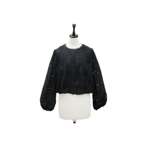 Flower cutwork blouse