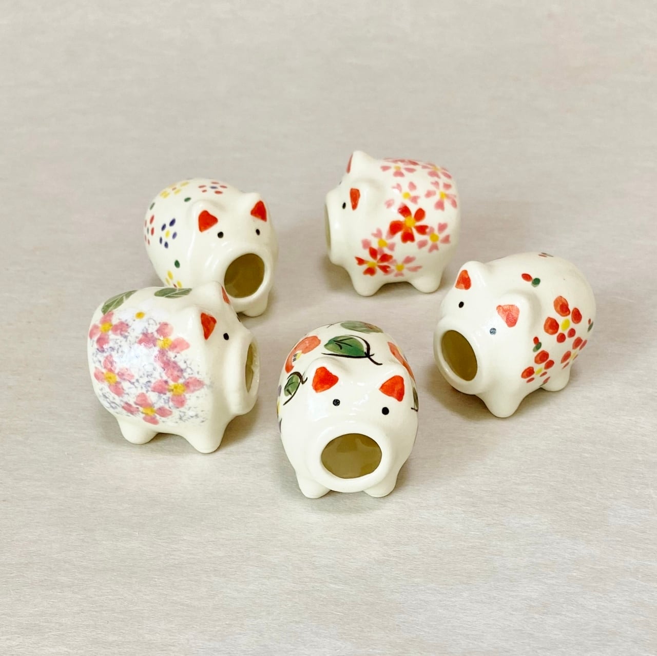 <お箸置き>五草花蚊取り豚 5個セット