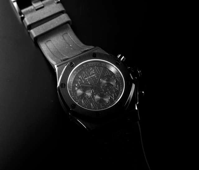 NWZ×OMECO 限定生産モデル 腕時計【BLACK】シリアルナンバー付き