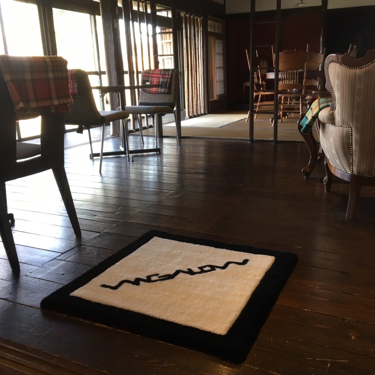 送料無料》オーダーメイドラグマット・260センチ | Kazeiro