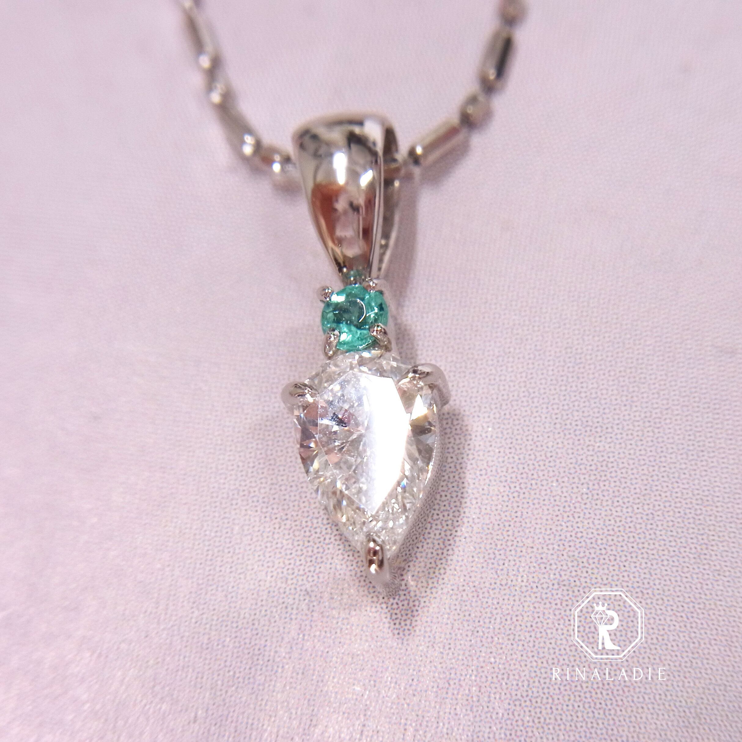 PT900天然ダイヤモンド ペアシェイプ パライバトルマリン添えトップ