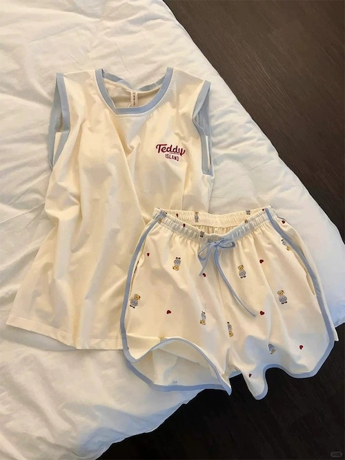 ノースリーブとくま柄ショートパンツの上下 アイボリー【SR106】