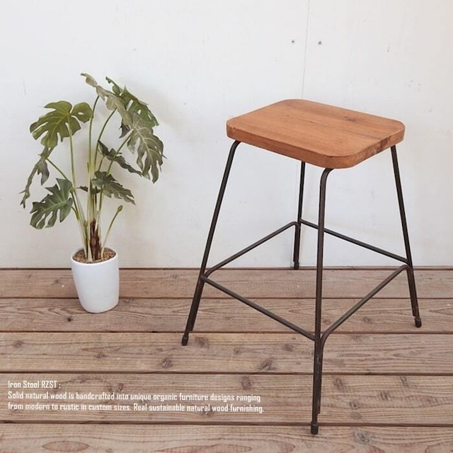 マホガニー古材とアイアンのスツール アンティークブラック スタッキングチェア アイアンスツール マホガニー材 アンティーク調 バリ家具 積み重ね椅子 椅子 木製いす 天然木イス 完成品 アジアン家具