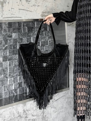 Triangle stud tassel bag [B106]