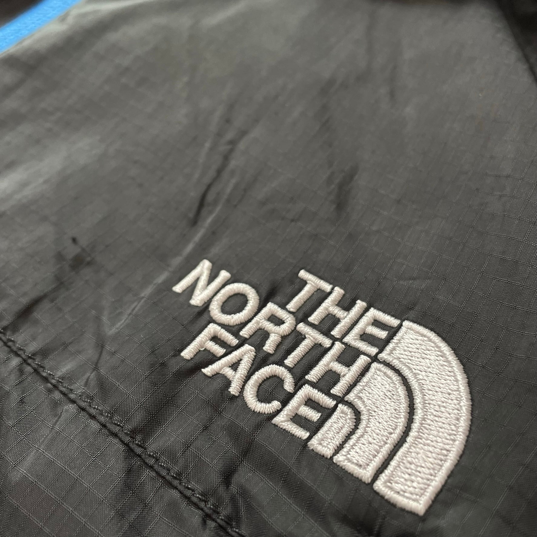 The north face 刺繍ロゴ