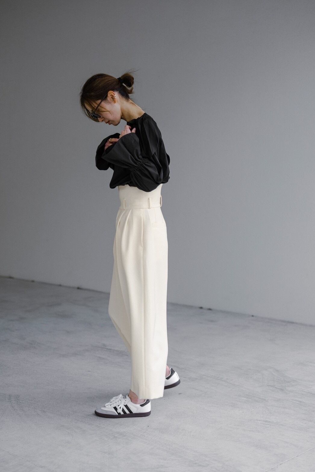 CUMMERBUND PANTS(CREAM) ご注文から一週間前後で発送 | roughlow 