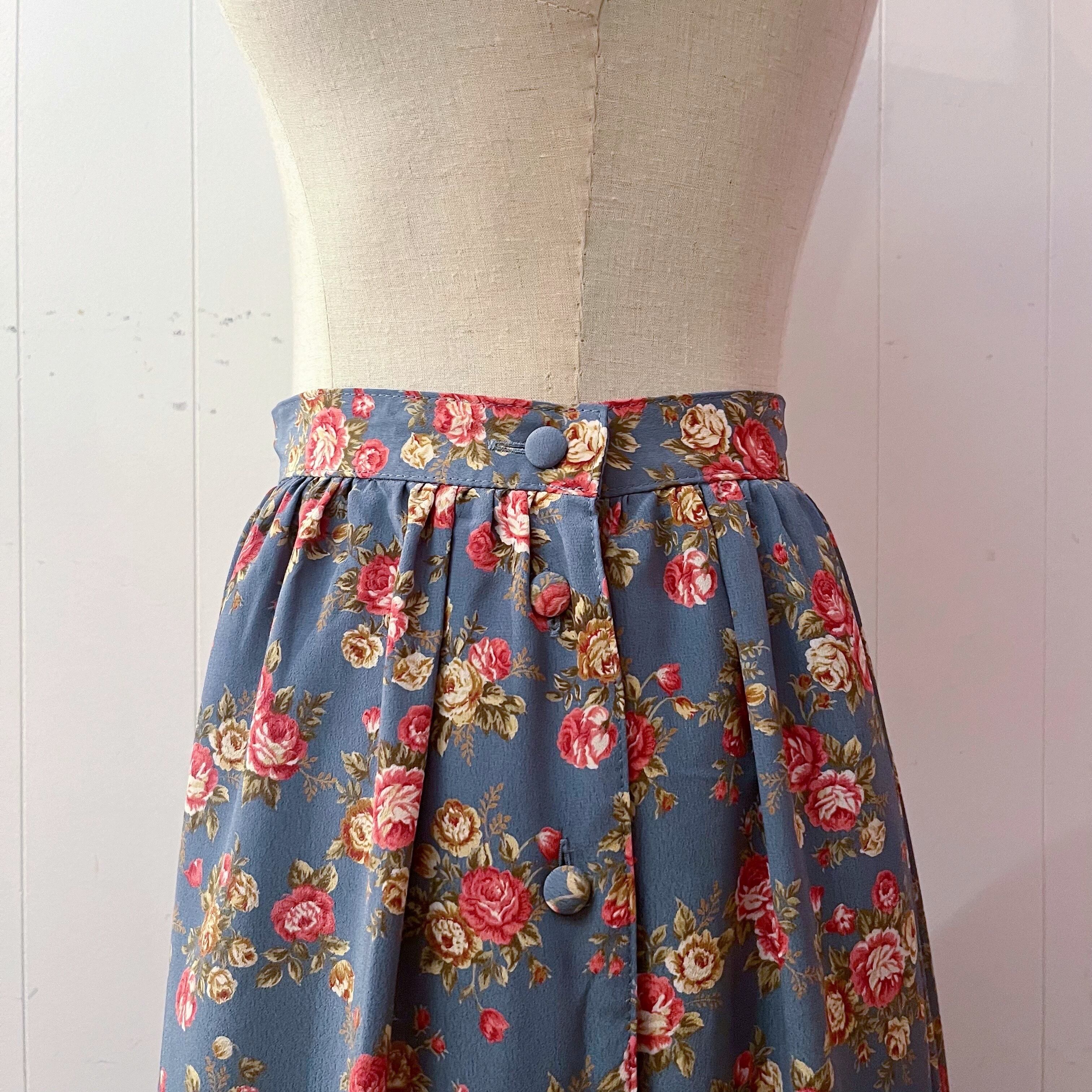 blue red rose side button skirt