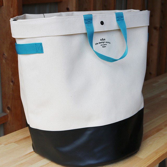 CANVAS STORAGE BAG (white×black / blue tape)