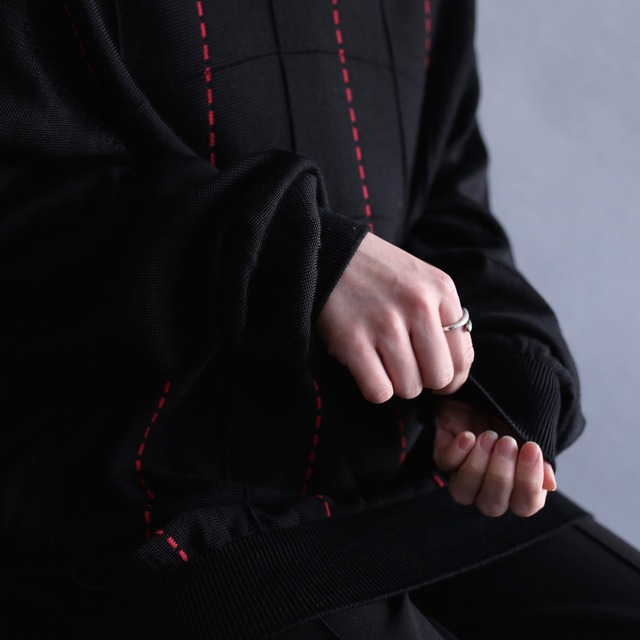 3D line and stitch motif line loose mode sweater