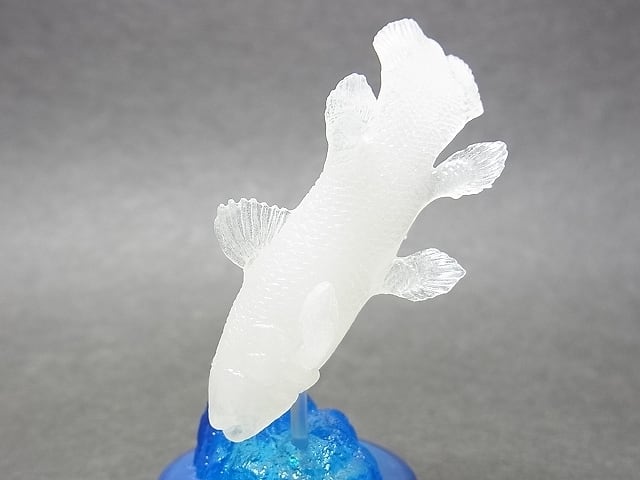 【限定値下げ中】シーラカンスのアートリング ギフトのアート ⁡ 洗練されたハンドメイドの逸品が、身につける方の