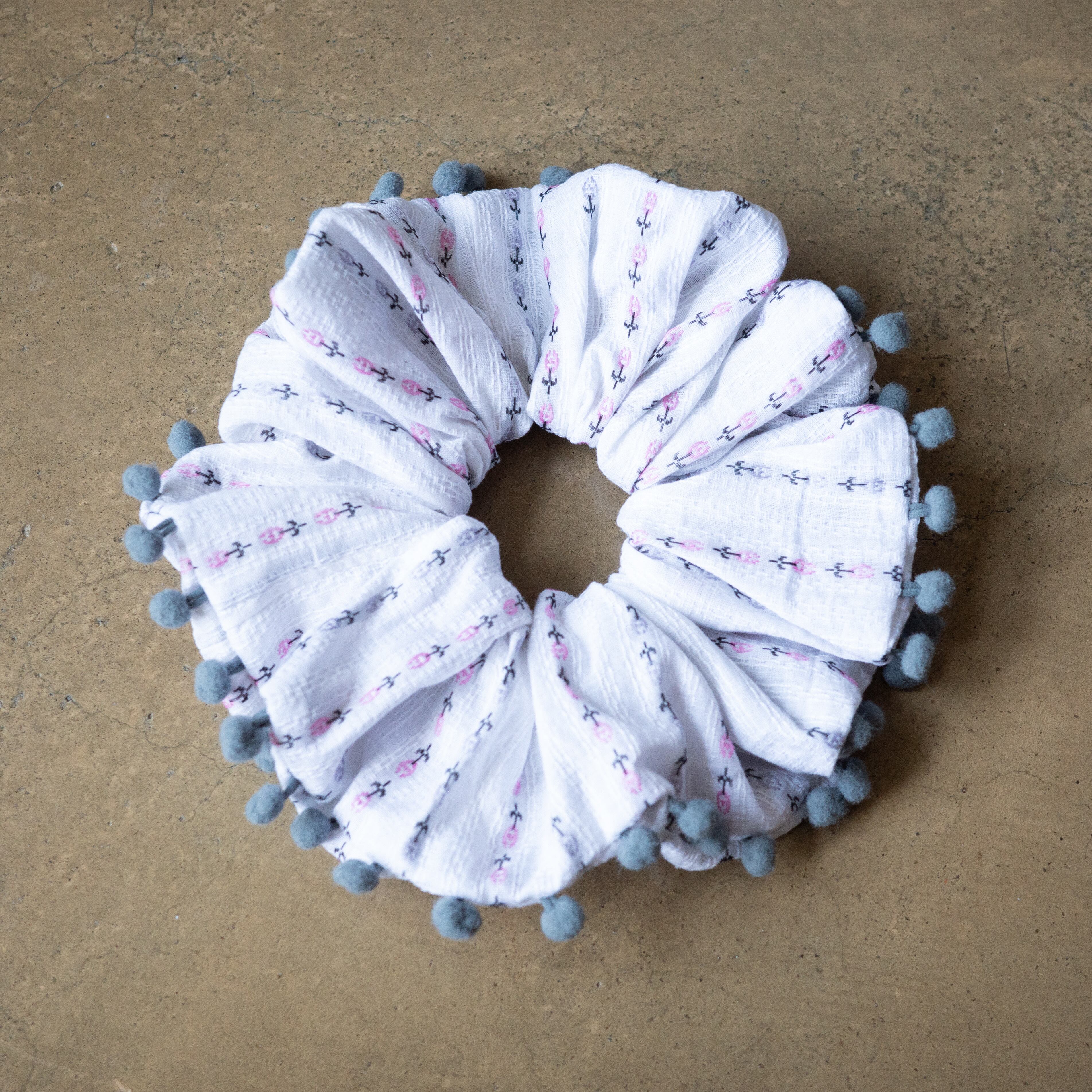 Gray Bonbon Scrunchie