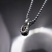 HORSESHOE : C PENDANT / ホースシュークラウンペンダント