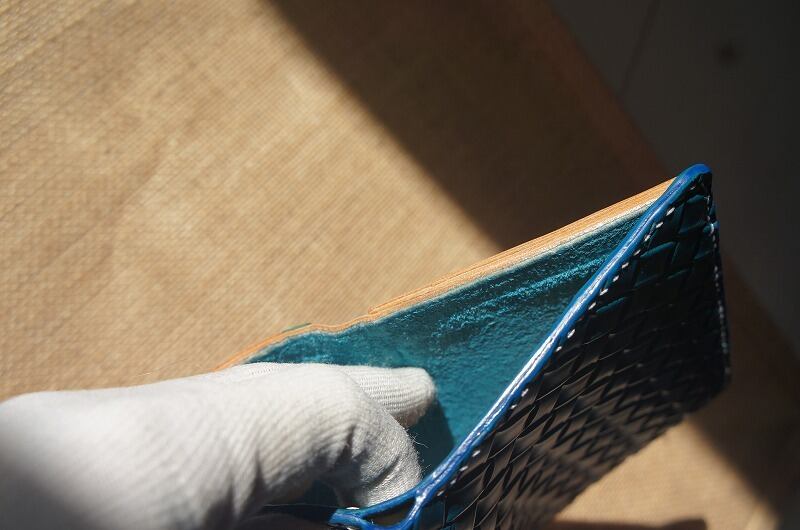 プレミアムウォレット】ルガトショルダーのスリムウォレット